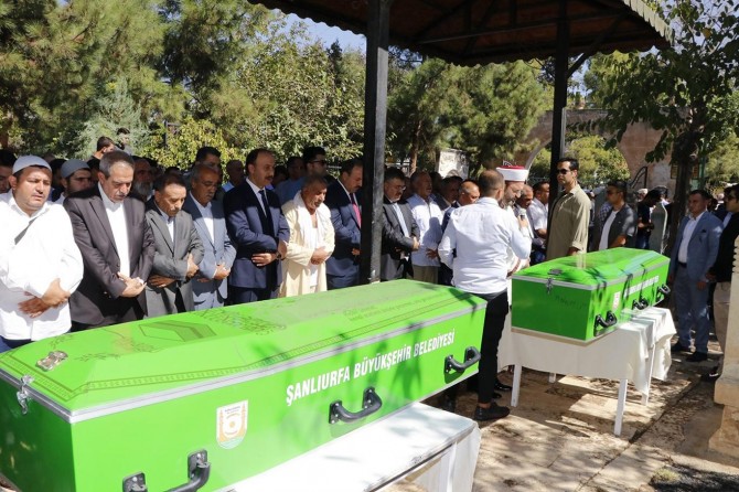 Şanlıurfa'daki kavgada hayatını kaybeden 2 kardeş toprağa verildi