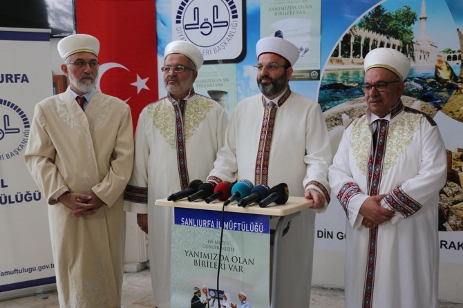 ​Çocuklarımızı camilerden kovmamamız gerekiyor