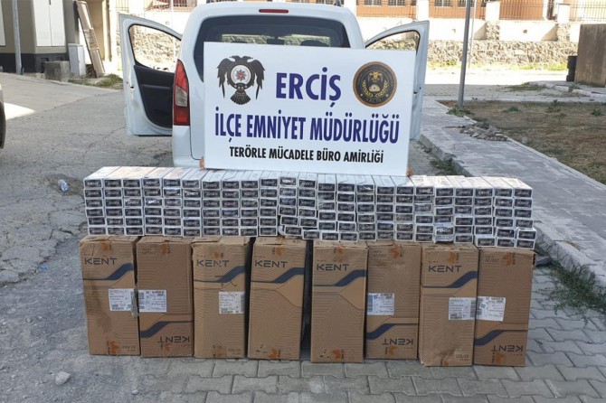 Van’da 18 bin paket kaçak sigara ele geçirildi