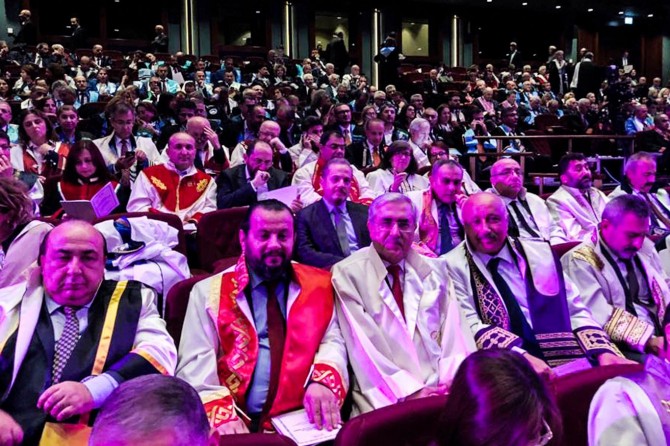 BÜ Rektörü, akademik yıl açılış törenine katıldı