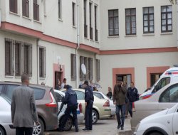 Yüksek Müşavir evinin bahçesinde ölü bulundu