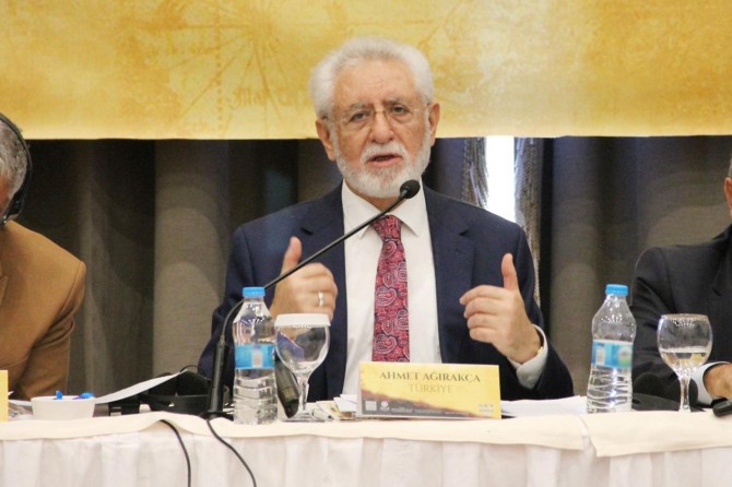 İslam medeniyetinin yeniden ayağa kalkacağı noktasında bir ümit oluştu