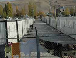 Depremin Yıldönümünde Konteynırkentlerde Hayat