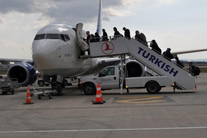 Batman’da 52 bin kişi uçakla seyahat etti