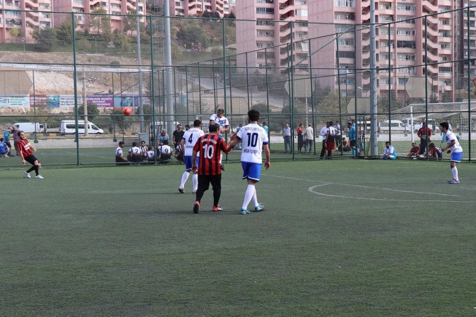 ​​Gaziantep’te müftülükler arası kardeşlik futbol turnuvası başladı