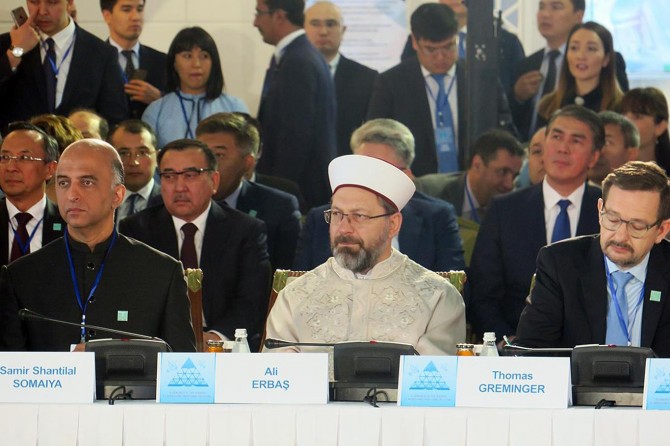 Pozitivist anlayış yeryüzünü buhranlara mahkum etmiştir