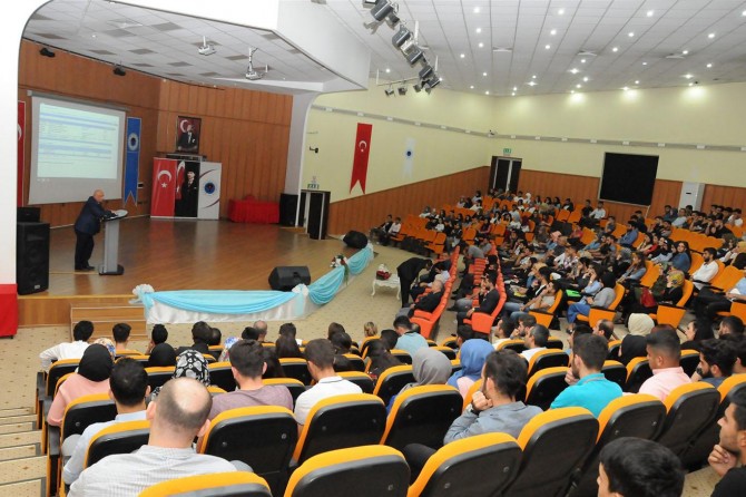 Üniversiteye başlamak yeni bir başlangıç ve seçimdir