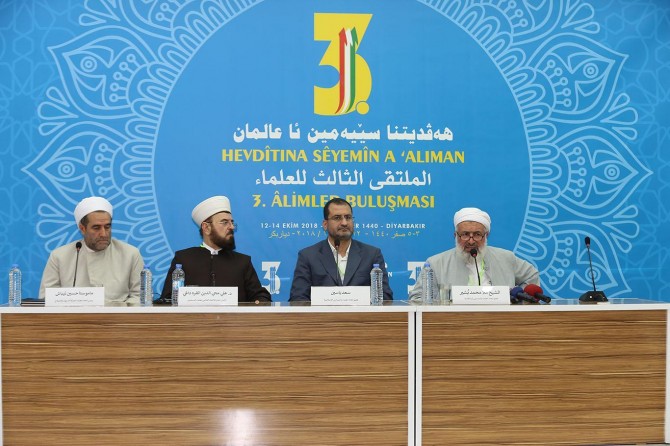 Perîşanîya ummeta Îslamêji ber xwedîderneketina ilmê ye