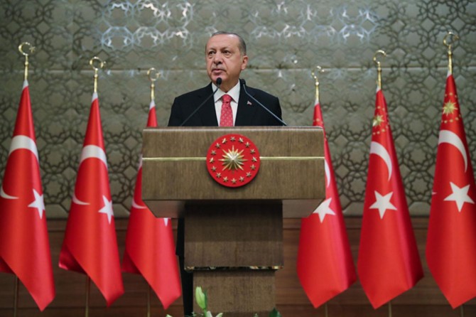 Camilerimizi hayatın merkezine oturtacak projeleri devreye almalıyız