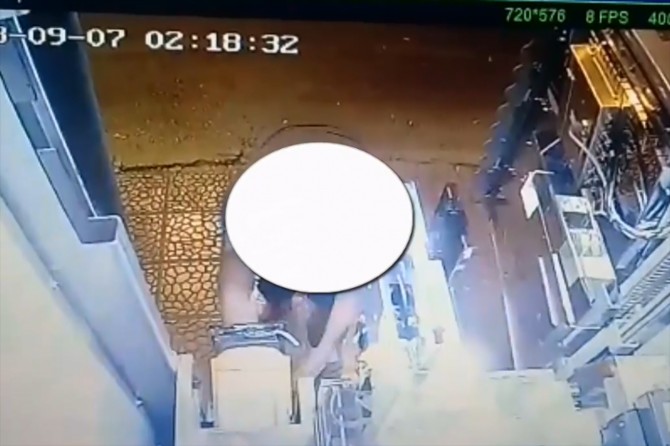 Kart dolum cihazlarından hırsızlık yapan şüpheli tutuklandı