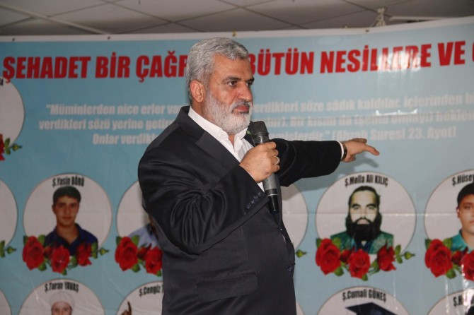 Hedefte Müslümanlar, Kur’an kursları ve medreseler vardı