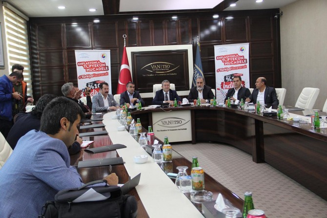 Van'da enflasyonla mücadele toplantısı