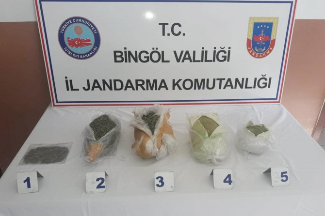 Arı kovanında uyuşturucu bulundu