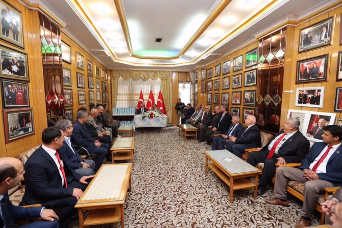 Belediyecilik ve muhtarlık bir birini tamamlayan iki unsur