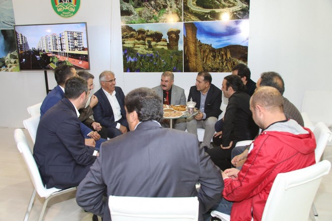 Bingöl Belediyesi standı yoğun ilgi görüyor