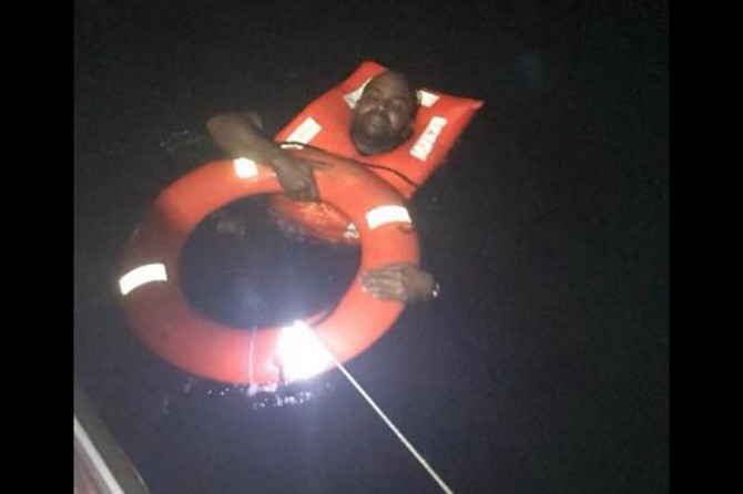 Refugee boat sinks off Bodrum's coast: 2 dead