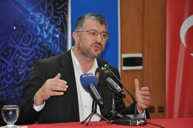 Müslümanlar bozulduğu için insanlık bozuldu