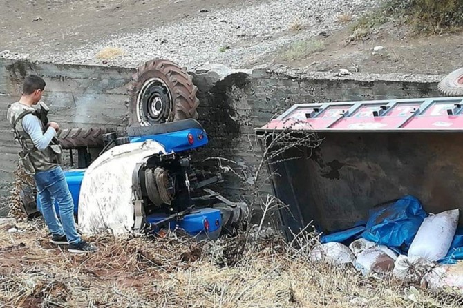 Traktörün altında kalan şahıs hayatını kaybetti