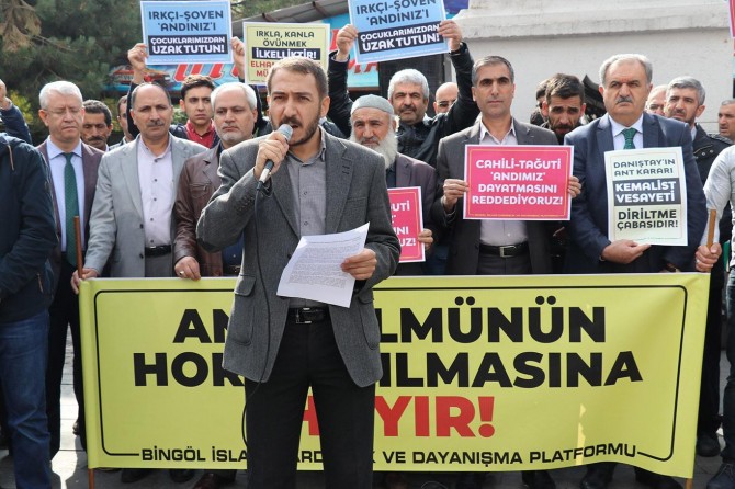 Em ê wê merasîma bîatê ya bo Tirkperestî û Kemalîzmê qetîyen qebûl nekin