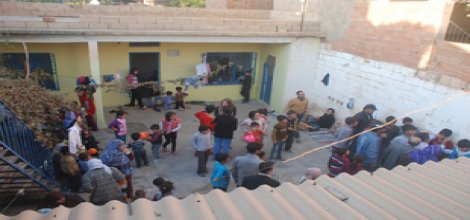 Ceylanpınar'da 115 kişi bir evde kalıyor!