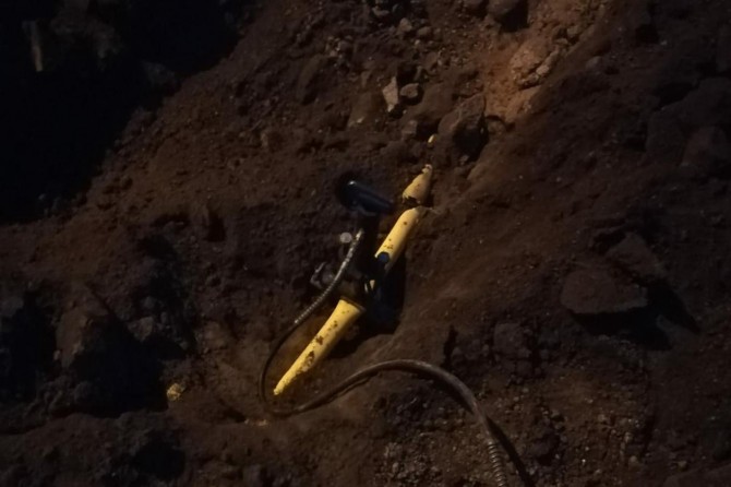 Bitlis Tatvan'da altyapı çalışmasında doğal gaz borusu kesildi