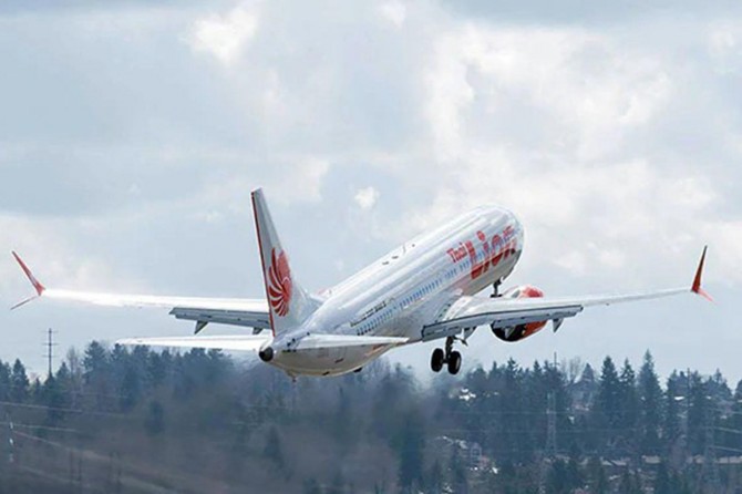 Li Endonezyayê balafira rêwîyan ket