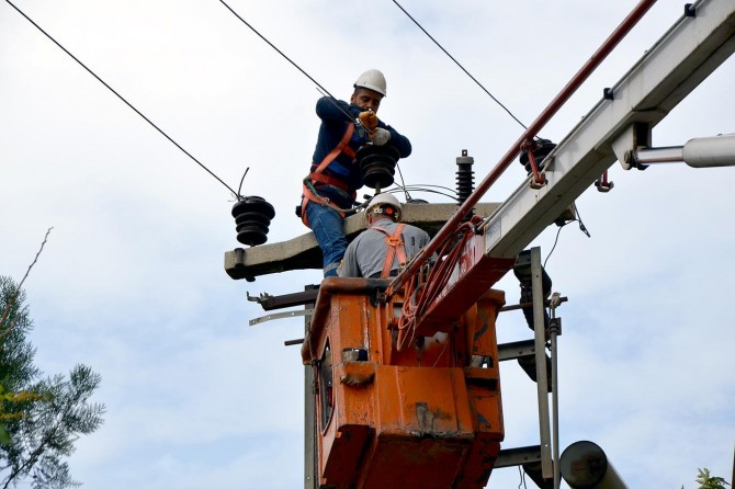 Diyarbakır'da trafo bakımları yapılıyor