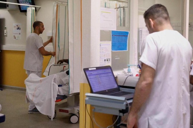 Fransa’da kolsuz ve bacaksız doğan bebeklerin sırrı çözülemiyor