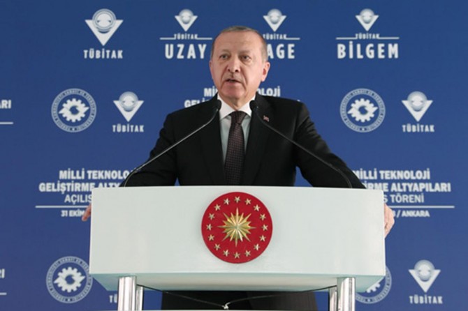 Cumhurbaşkanı: Teknolojiyi üreten ve ihraç eden ülke konumuna ulaşmalıyız