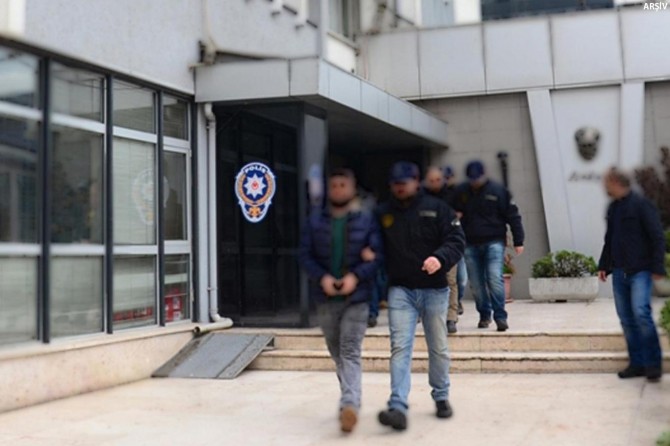 Di lêpirsîna FETO de derheqê 88 polêsên berê deqerara binçavîyê