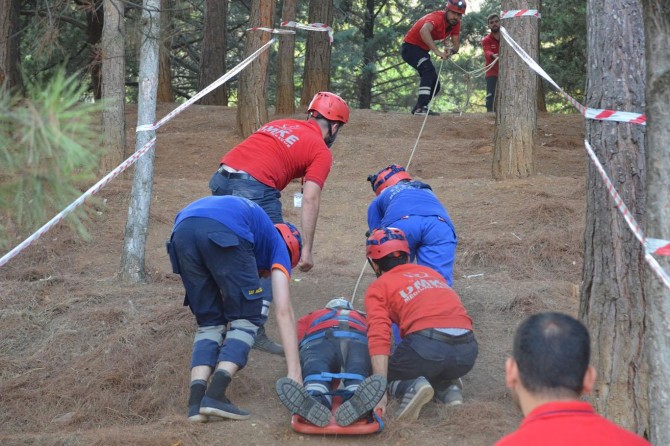 UMKE'den eğitim ve tatbikat