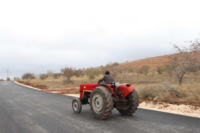 Vatandaşı çileden çıkaran yolda çalışmalar tamamlandı