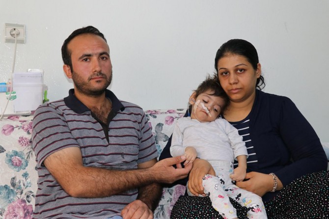 Epilepsi hastası kızları için yardım bekliyorlar