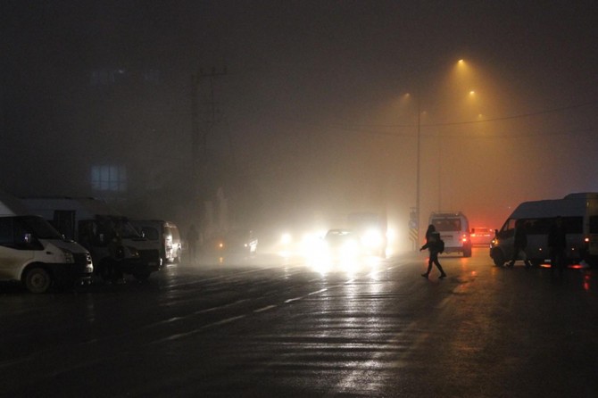 Sis bulutları Şırnak’ın üzerine çöktü