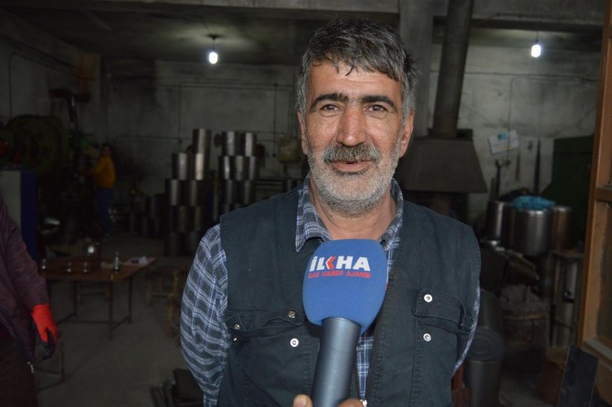 Yarım asırdır ürettiği sobalarla yuvaları ve camileri ısıtıyor