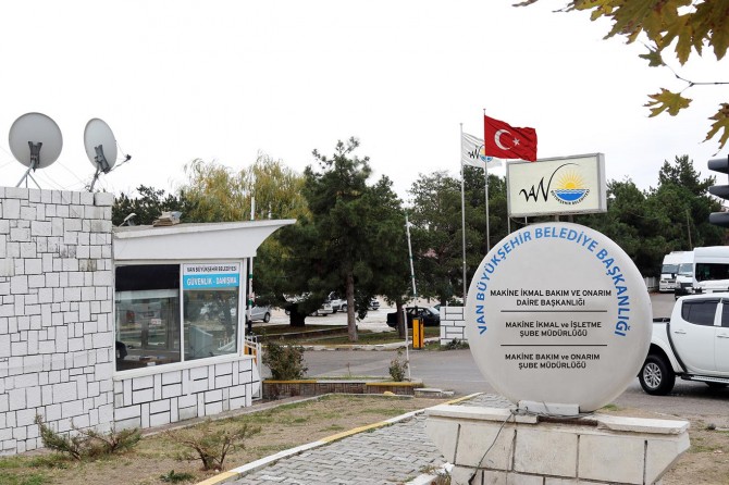 Belediyenin karla mücadele araçları kış mevsimine hazır