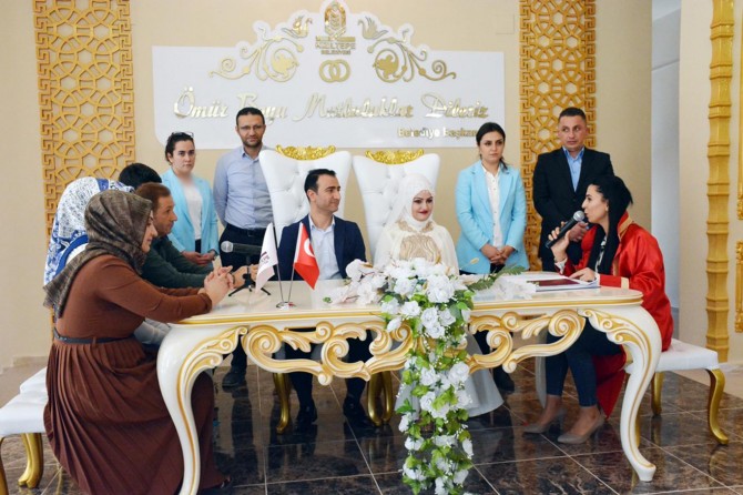 Nikâh salonuna 2 ayda 2 bin 400 çift başvurdu