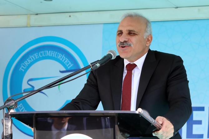 Camiler yeryüzünde İslam dininin mühürleridir