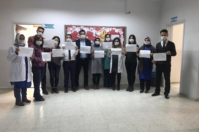 Maske takıp lösemili çocuklara destek mesajı verdiler