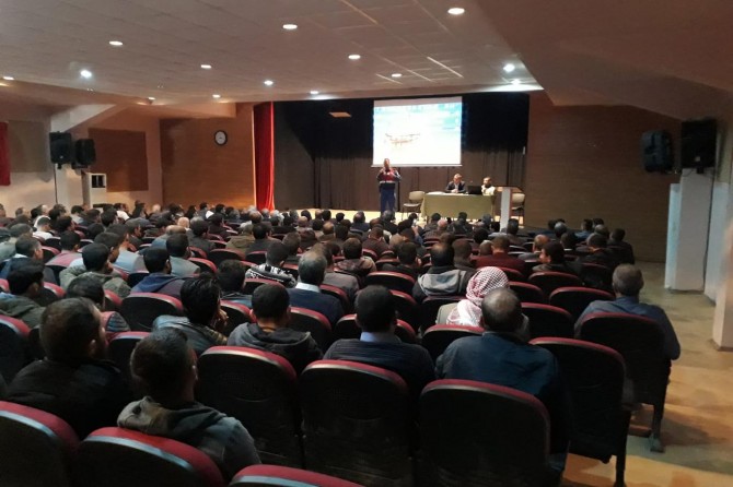 Servis sürücülerine trafik eğitimi verildi