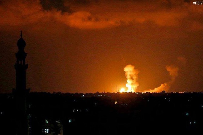 Siyonistler El Aksa televizyonunu bombaladı