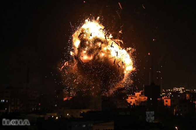 Zionists bombed Al-Aqsa TV station