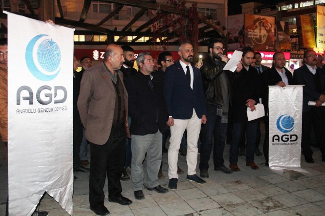 Siyonistleri Filistin topraklarından çıkarmak tüm Müslümanların görevidir