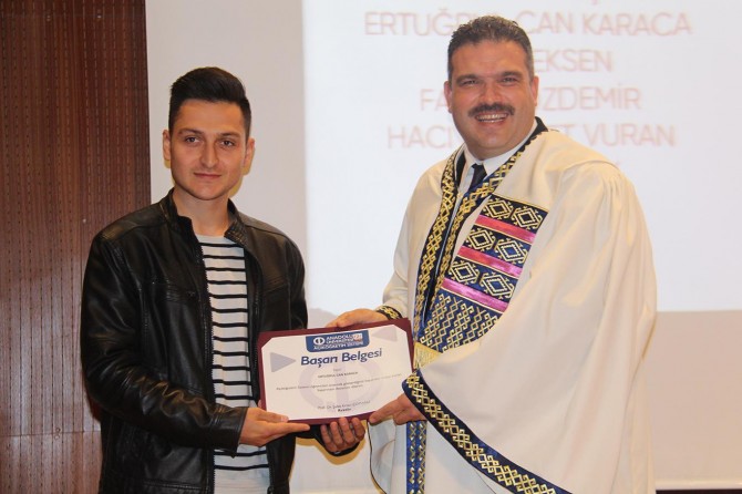 AÖF'de derece yapan öğrencilere başarı belgesi verildi