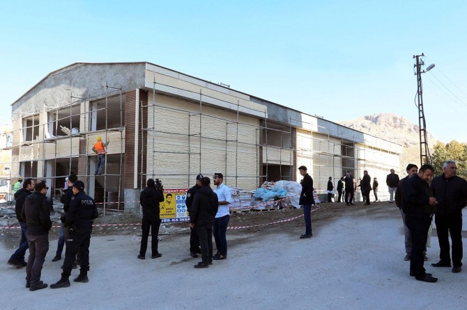 Valilik Sakatatçılar Çarşısı'nda İncelemelerde bulundu