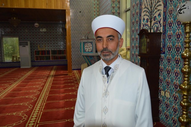 Peygamber Efendimizin hayatını anlatan 15 bin kitap dağıtacağız