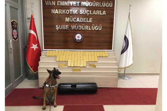 Van’da LPG deposunda 23 kilo eroin ele geçirildi