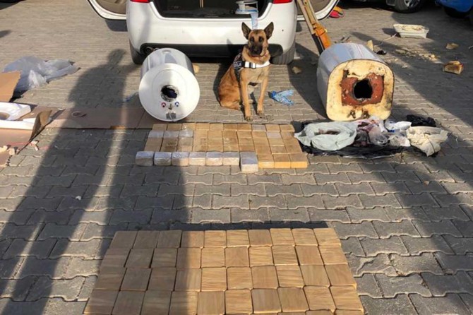 Termosifondan uyuşturucu çıktı