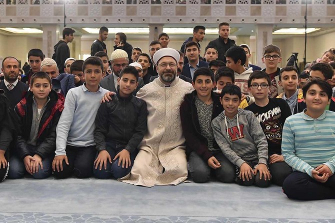 Hazreti Peygamber'in daveti en çok gençlerin yüreklerinde karşılık buldu