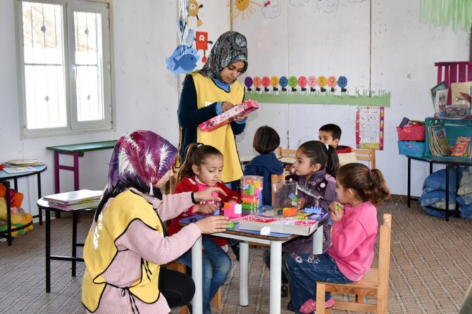 "Saklama Paylaş" projesiyle öğrenciler sevindiriliyor